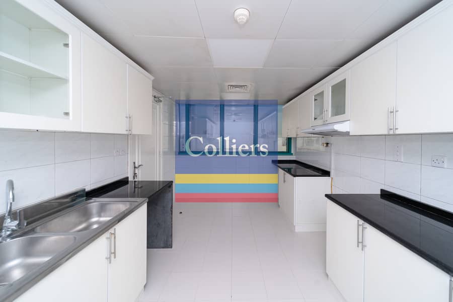 9 Colliers- Aryam Tower_1703-9. jpg
