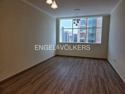 1 Bedroom Flat for Rent in Downtown Dubai, Dubai - Upgraded | Vacant | Unfurnished | High Floor