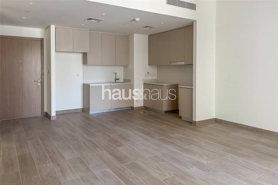 Beach + Lagoon Access | Vida View | Brand New