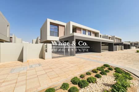 4 Bedroom Villa for Sale in Dubai South, Dubai - Motivated Seller | Twin-Villa | Luxury