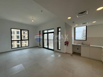1 Bedroom Apartment for Sale in Umm Suqeim, Dubai - Bright and Spacious | Ready to Move In | Brand New