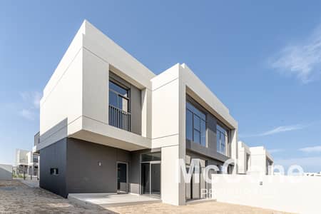 3 Bedroom Villa for Rent in Dubai South, Dubai - Semi Detached | Landscaped | Brand New
