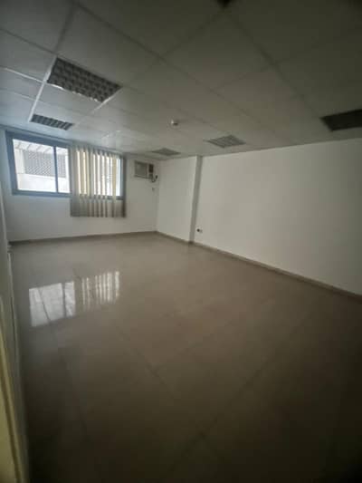 Офис в аренду в Аль Маджаз, Шарджа - IMG-20250610-WA0046. jpg