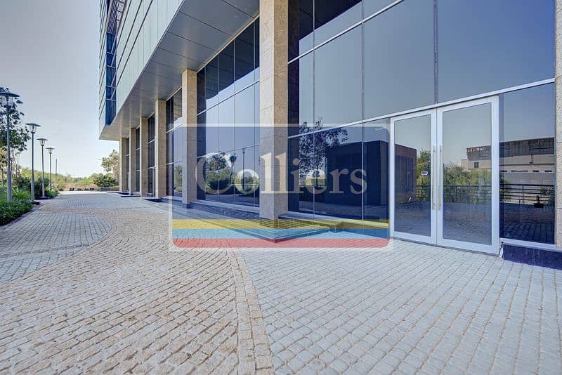 Colliers_Dubai_Sky_Gardens_DIFC_SHC1_Image-02. jpg Colliers_Dubai_Sky_Gardens_DIFC_SHC1_Image-02. jpg