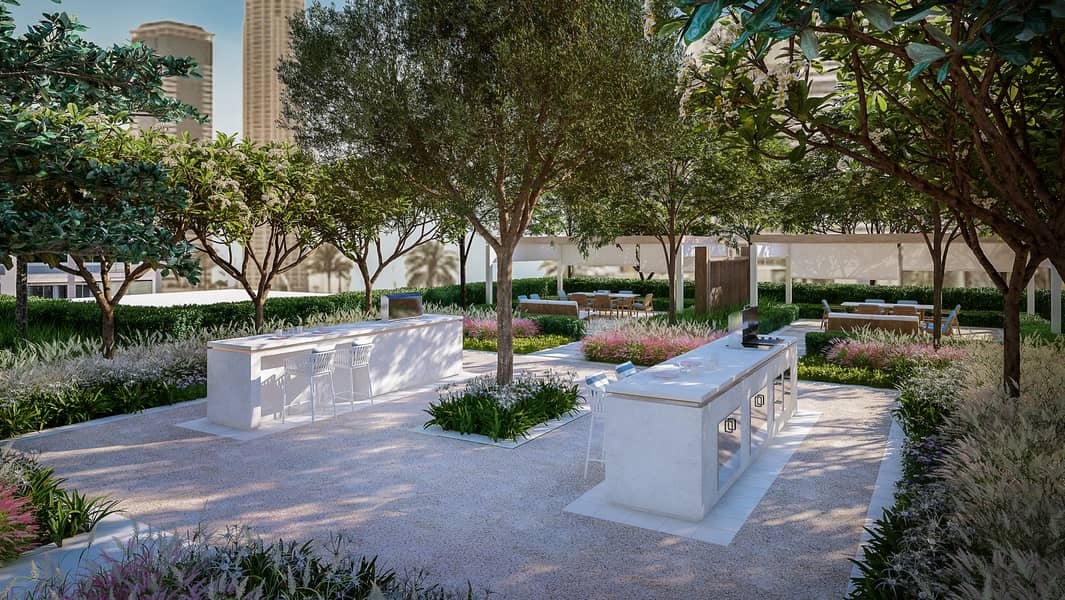 22 Peninsula Four, The Plaza - Pool Deck1. jpg
