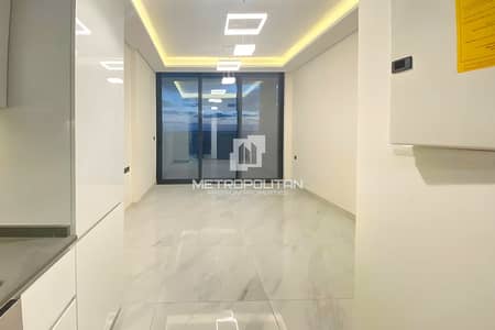 Studio for Sale in Dubai Studio City, Dubai - Cozy Studio | Bright Unit | Balcony | Rented