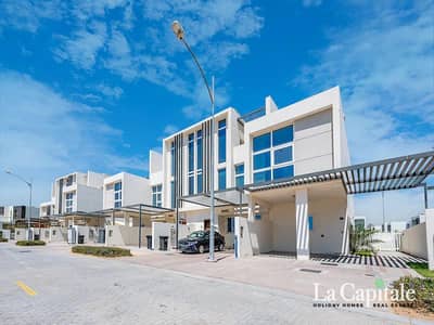 3 Bedroom Villa for Rent in DAMAC Hills 2 (Akoya by DAMAC), Dubai - 3 Bedroom | Single Row | Beautiful Garden