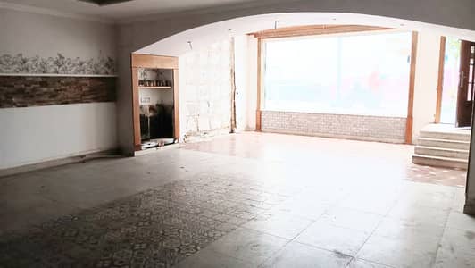 Shop for Rent in Al Khalidiyah, Abu Dhabi - 1. jpeg