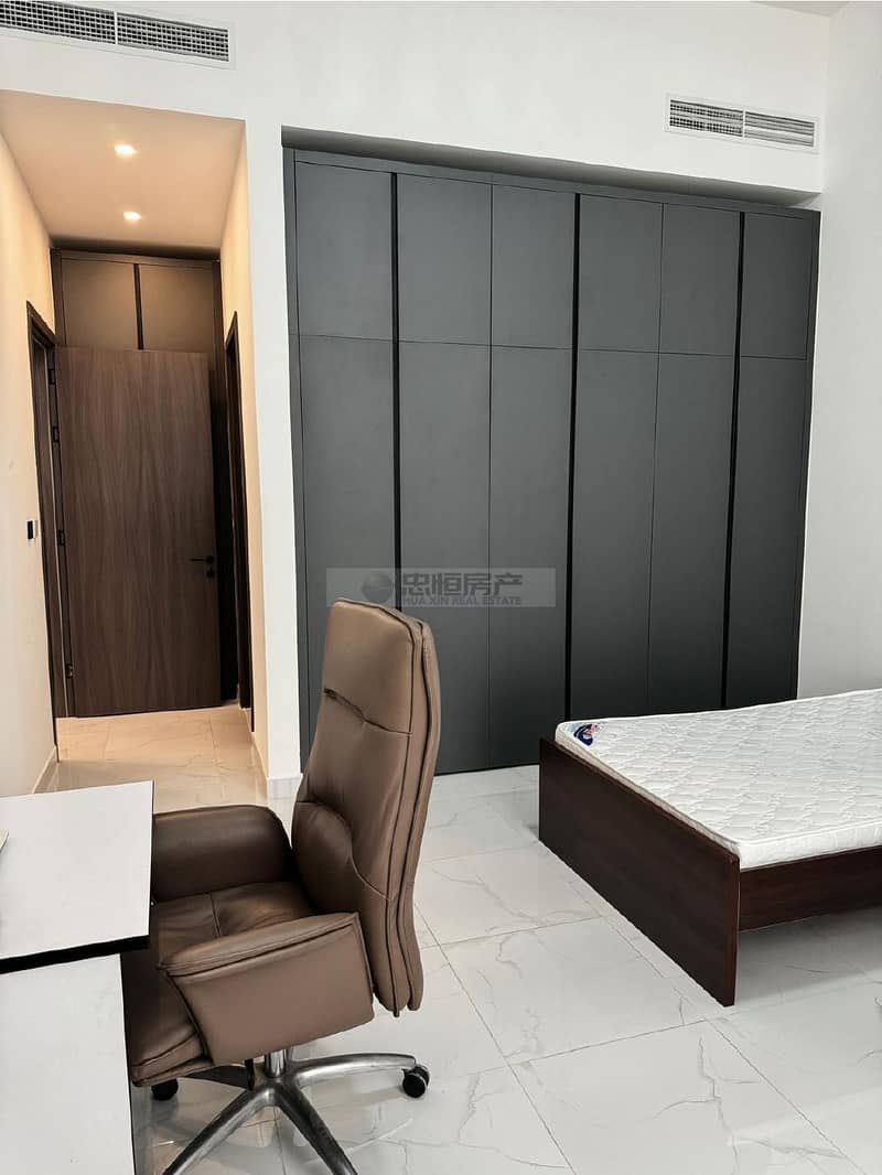 17 7 Bedrooms+Maid+Driver - Dubai South_page-0017. jpg