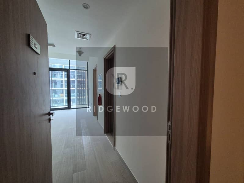 2 RIDGEWOOD REAL ESTATE 007 (20). jpg
