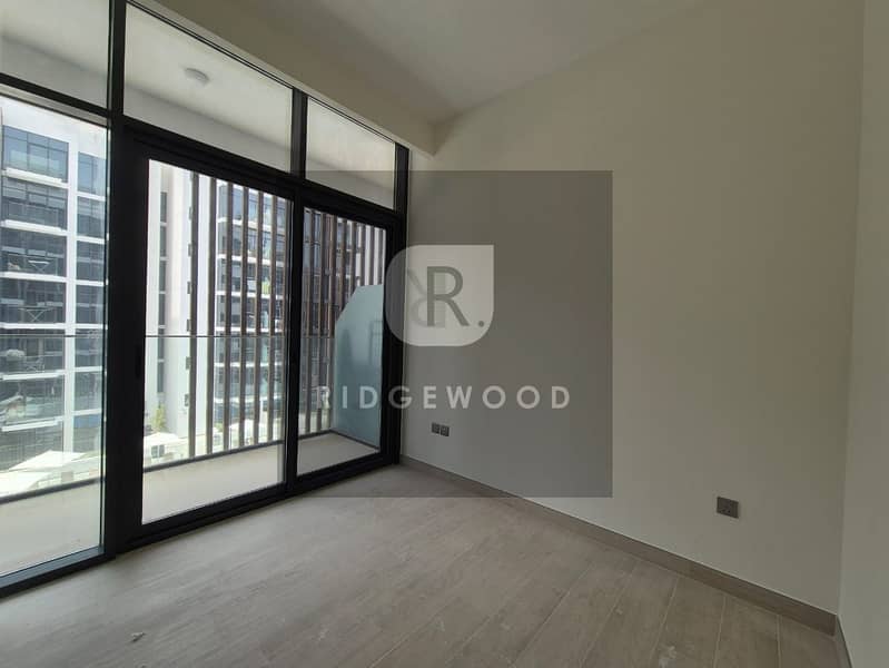 4 RIDGEWOOD REAL ESTATE 007 (10). jpg