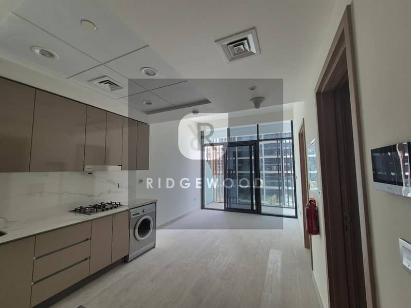 5 RIDGEWOOD REAL ESTATE 007 (6). jpg