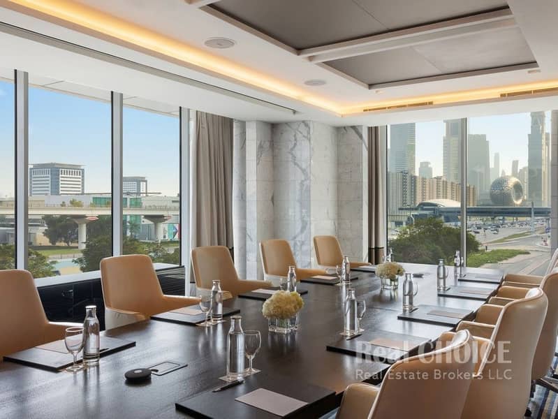 13 si-dxbgh-dxbgh-boardroom-37624_Classic-Hor. jpeg