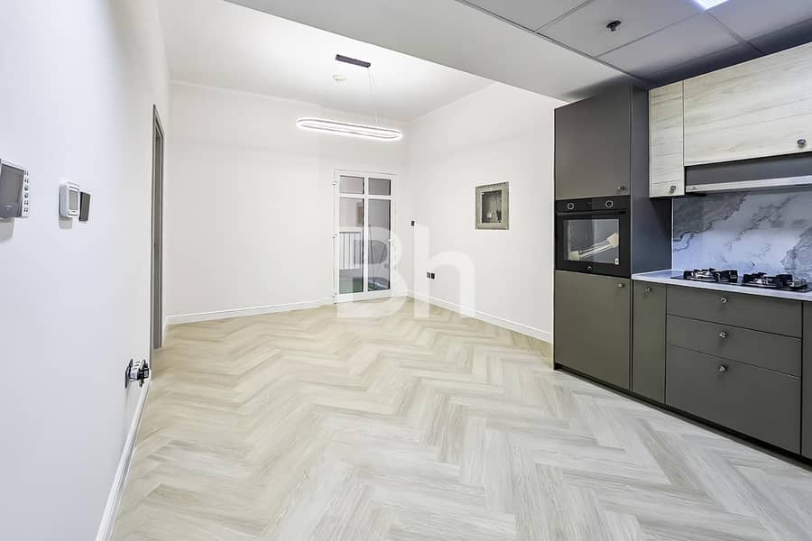 Upgraded | Vacant | Great Unit