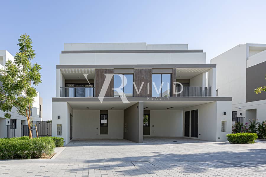 Single Row | Open Kitchen | 5 Bedrooms | Well Lit