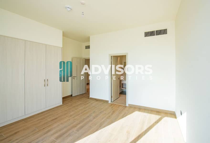 9 tinywow_remove_watermark_photo_71183142. png