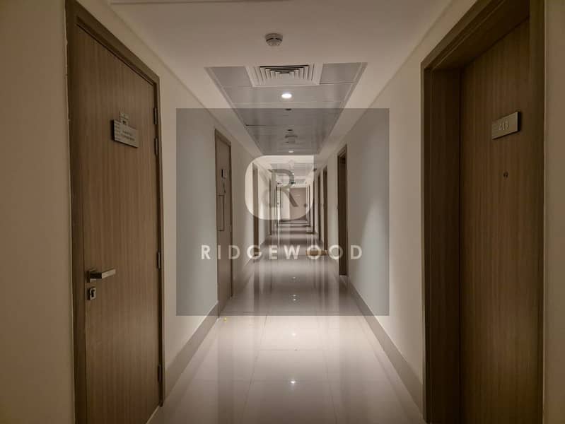 10 RIDGEWOOD REAL ESTATE 007 (26). jpg