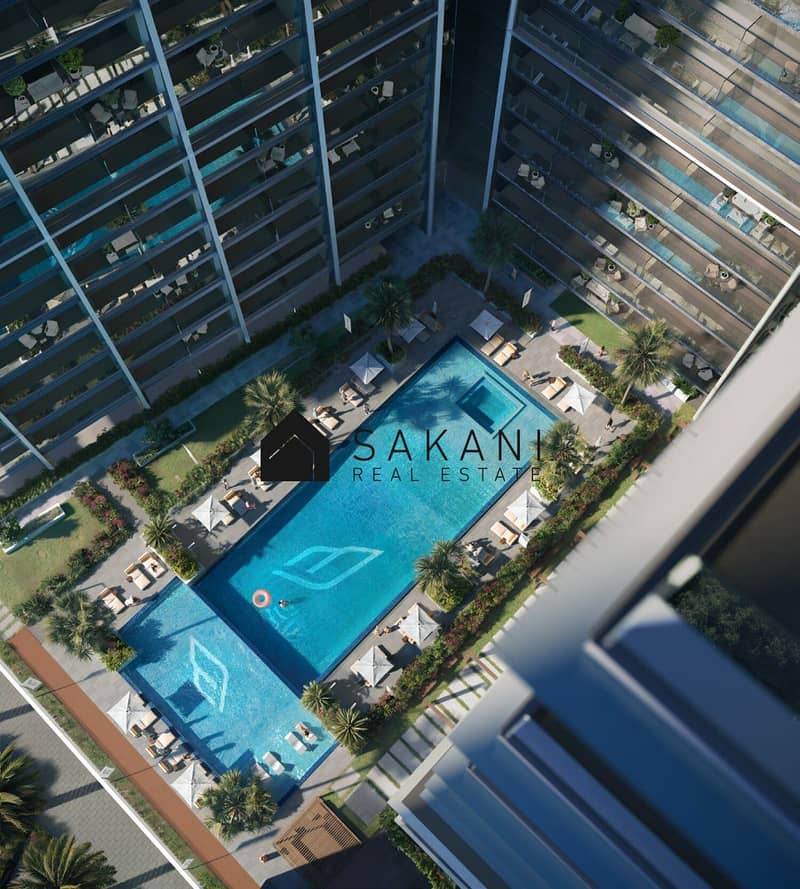 Pool. jpg Pool. jpg