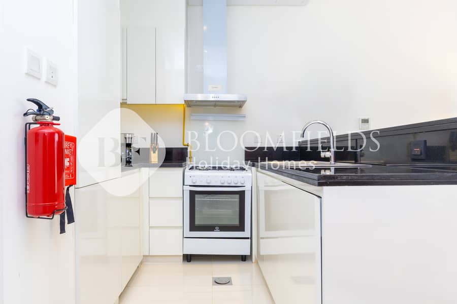 6 7 Kitchen. jpg