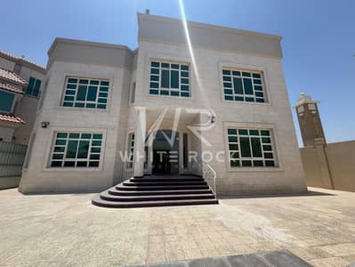 10 Bedroom Villa for Rent in Khalifa City, Abu Dhabi - WhatsApp Image 2025-06-10 at 2.54. 17 PM. jpeg