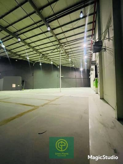 Warehouse for Rent in Industrial Area, Sharjah - PHOTO-2025-06-10-10-34-19 (6)_magic. jpeg