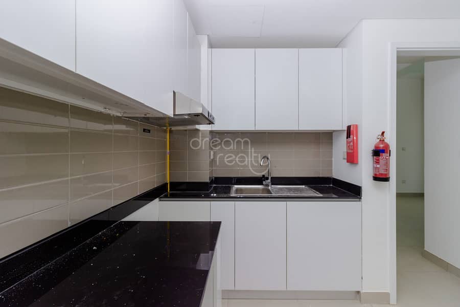 5 DR - Dubai South - The Pulse Boulevard B8 - 307 1BR WoB (5 of 12). jpg