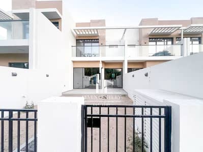 3 Bedroom Townhouse for Sale in DAMAC Hills, Dubai - DamacHills-1_-8. jpg