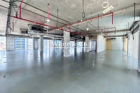 Office for Rent in Jumeirah Beach Residence (JBR), Dubai - VACANT   |   OPEN PLAN   |   MARINA VIEW