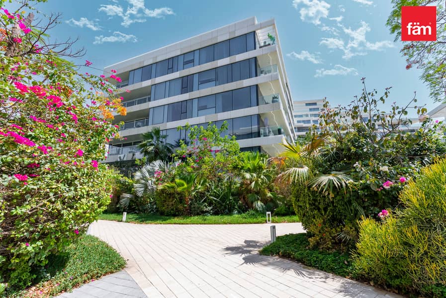 Luxurious 2BedIUnfurnishedIVacantIWell Maintained