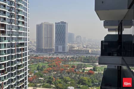 2 Bedroom Flat for Sale in Bur Dubai, Dubai - Vacant | Large Layout | Close to metro
