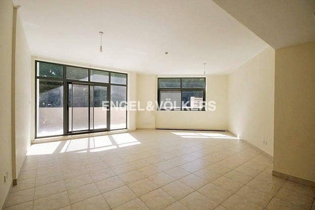 Private Courtyard|Well Maintained|Spacious Private Courtyard|Well Maintained|Spacious