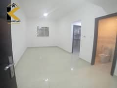 شقة للايجار بعجمان بسعر رخيص وموقع متميز بجوار جميع الخدمات غرفة وصالة 1BHK قريب شارع محمد بن زايد لا تضيع الفرصة