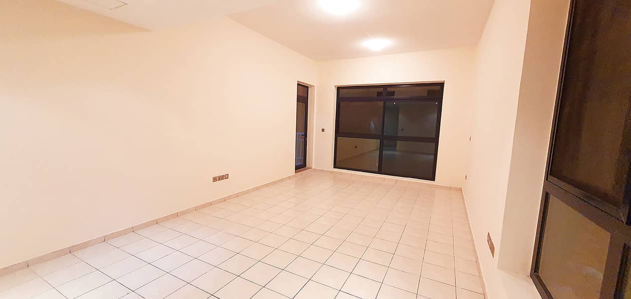 2 Dunes-4-Hall-2. jpg