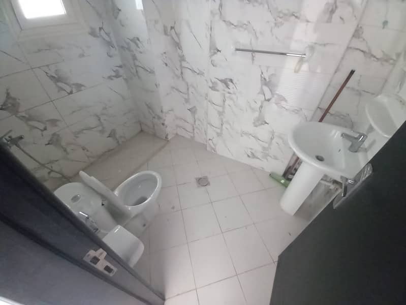 9 7f66fd99-73cc-47c1-9184-630427bd696a. jpg