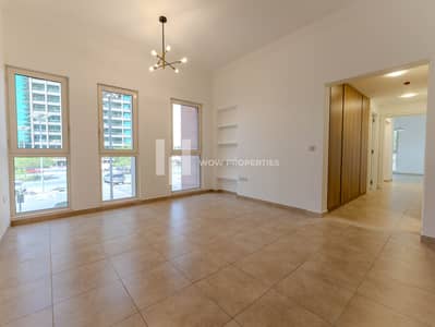 2 Bedroom Flat for Rent in Dubai Sports City, Dubai - Unfurnished | Vacant | Corner Unit | Renovated