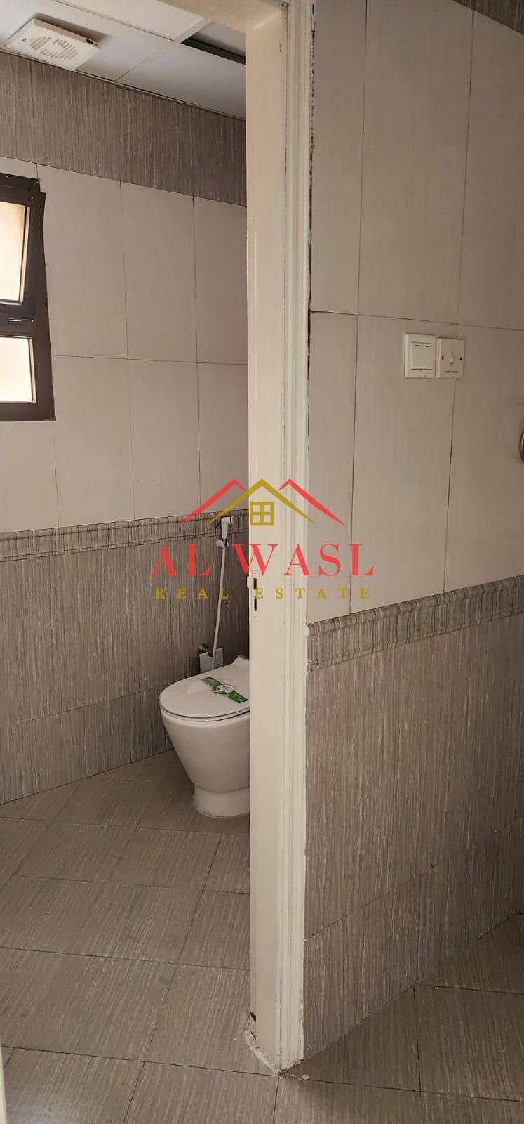 13 8652ddec-599d-40d2-a887-03473b496eac. jpg