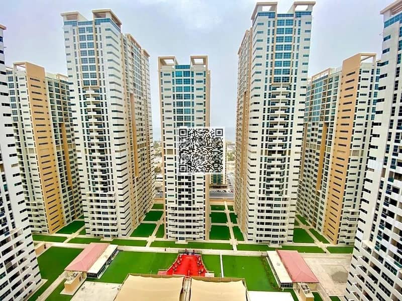 12 Ajman-One-Towers-01. jpg