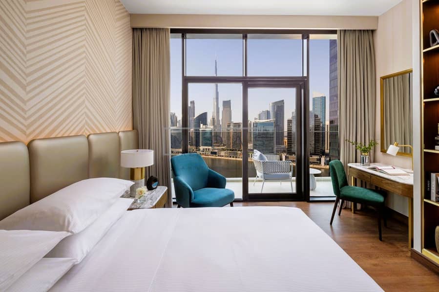 7 Master bedroom. jpg