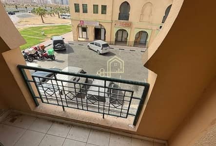 Massive studio with balcony in Morocco Cluster