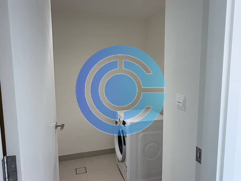 11 Изображение WhatsApp 2025-06-09 в 18.23. 39_de110aec. jpg
