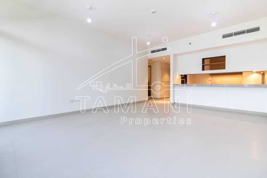 Chiller free | 2 bed | Prime location | vacant Chiller free | 2 bed | Prime location | vacant