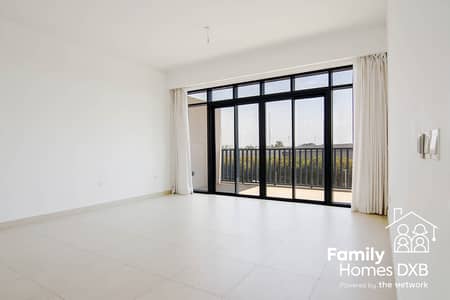 2 Bedroom Apartment for Sale in The Hills, Dubai - Luxurious 2 Bed Apartment | City Views | Vacant