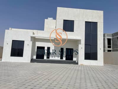 6 Bedroom Villa for Rent in Dubailand, Dubai - 1. jpg