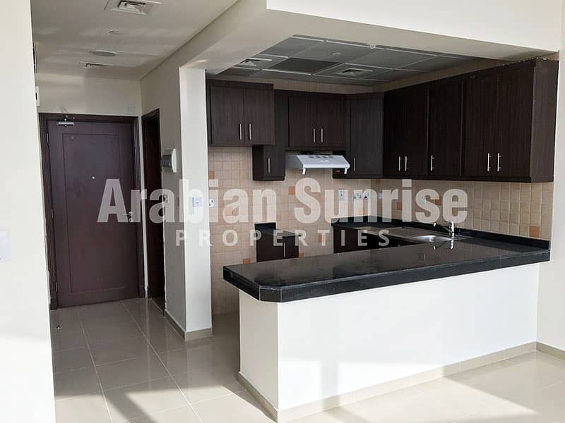 3 Hydra-Avenue-Towers-C6-1503-Studio-Kitchen-1. jpg