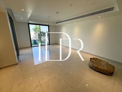 2 Bedroom Townhouse for Sale in Yas Island, Abu Dhabi - IMG_4383. jpeg. jpg