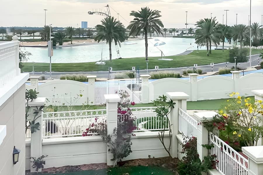 位于哈里发城,阿尔福桑小镇 5 卧室的别墅 6200000 AED - 11885836 位于哈里发城,阿尔福桑小镇 5 卧室的别墅 6200000 AED - 11885836