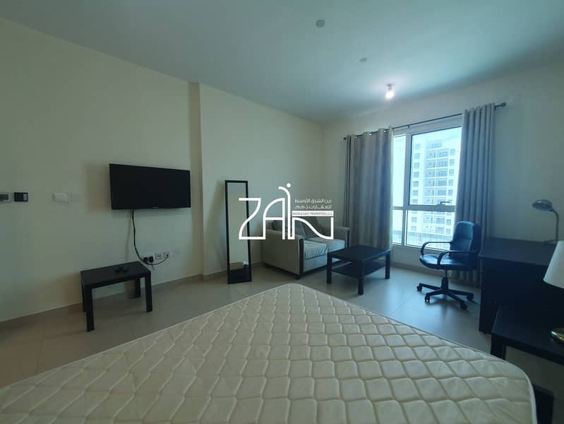 Furnished Studio Gated Community Ready to Move In