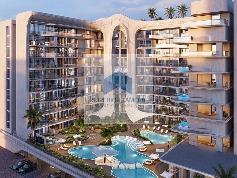 8 Beverly Grande 2. jpg