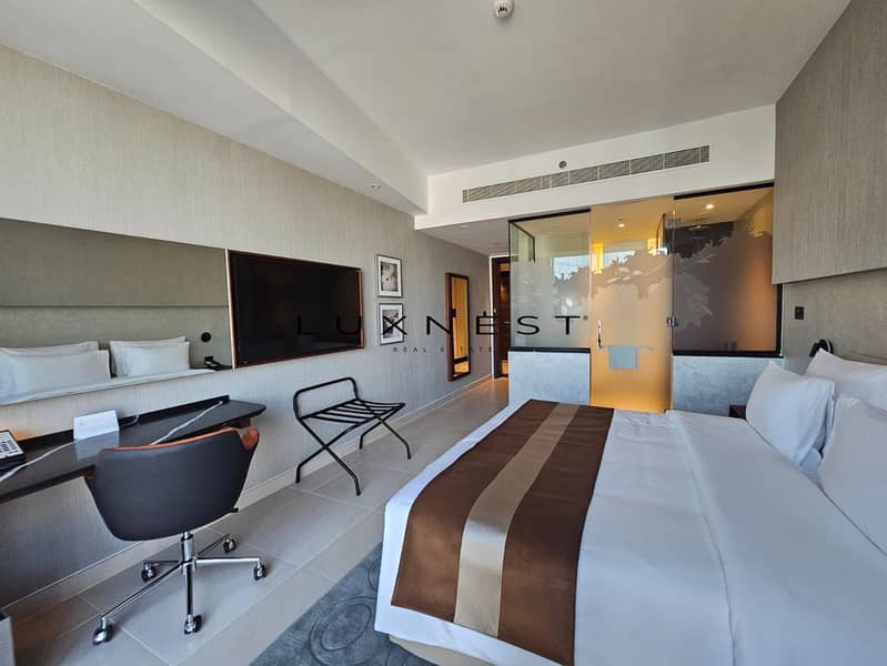 2 Room 2. jpeg