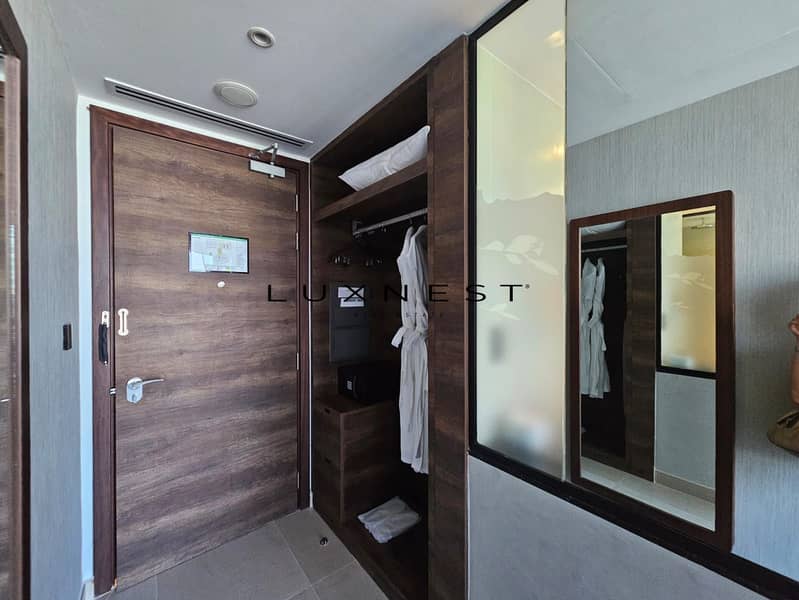 4 Room Closet. jpeg